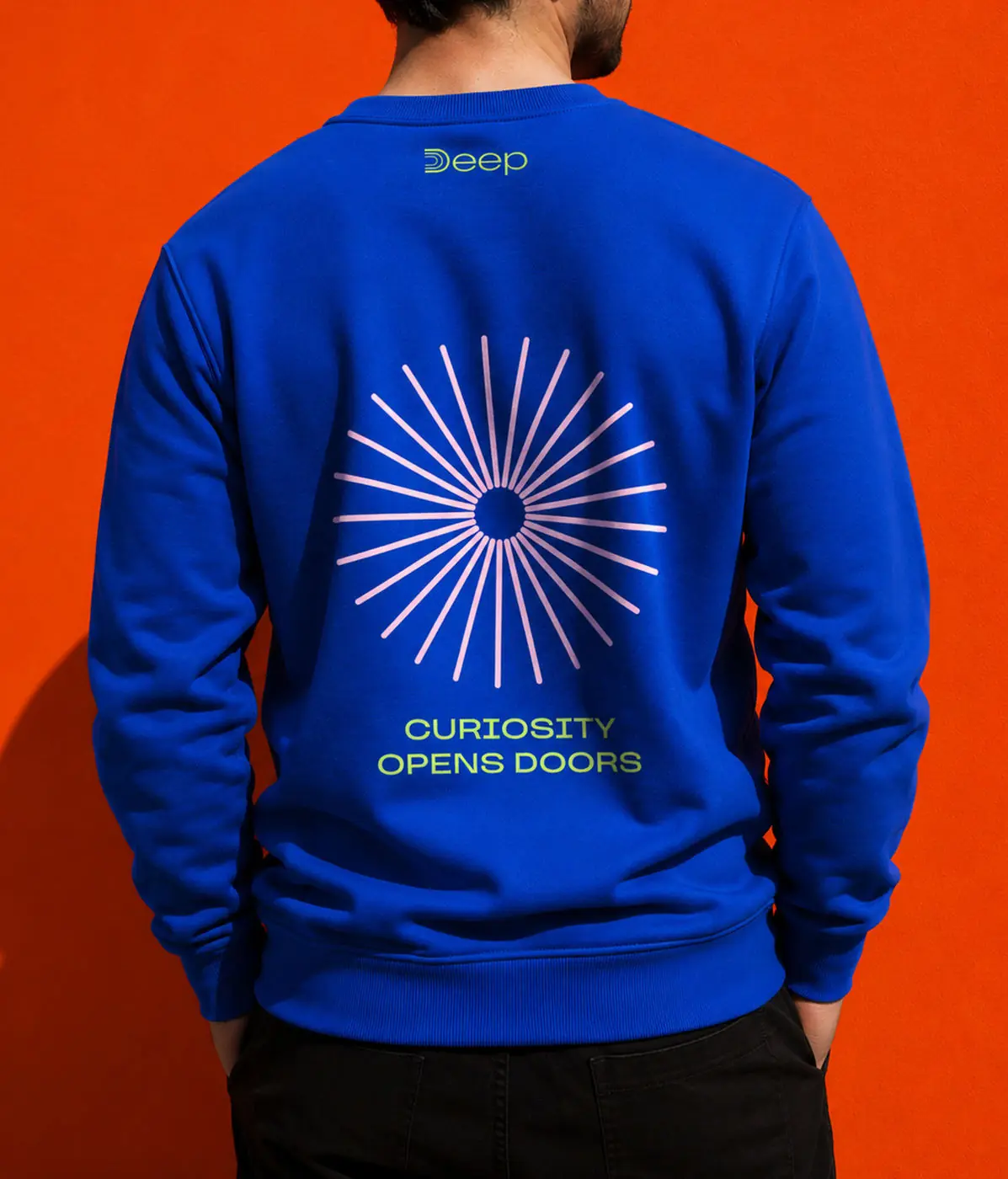 Deep sweatshirt